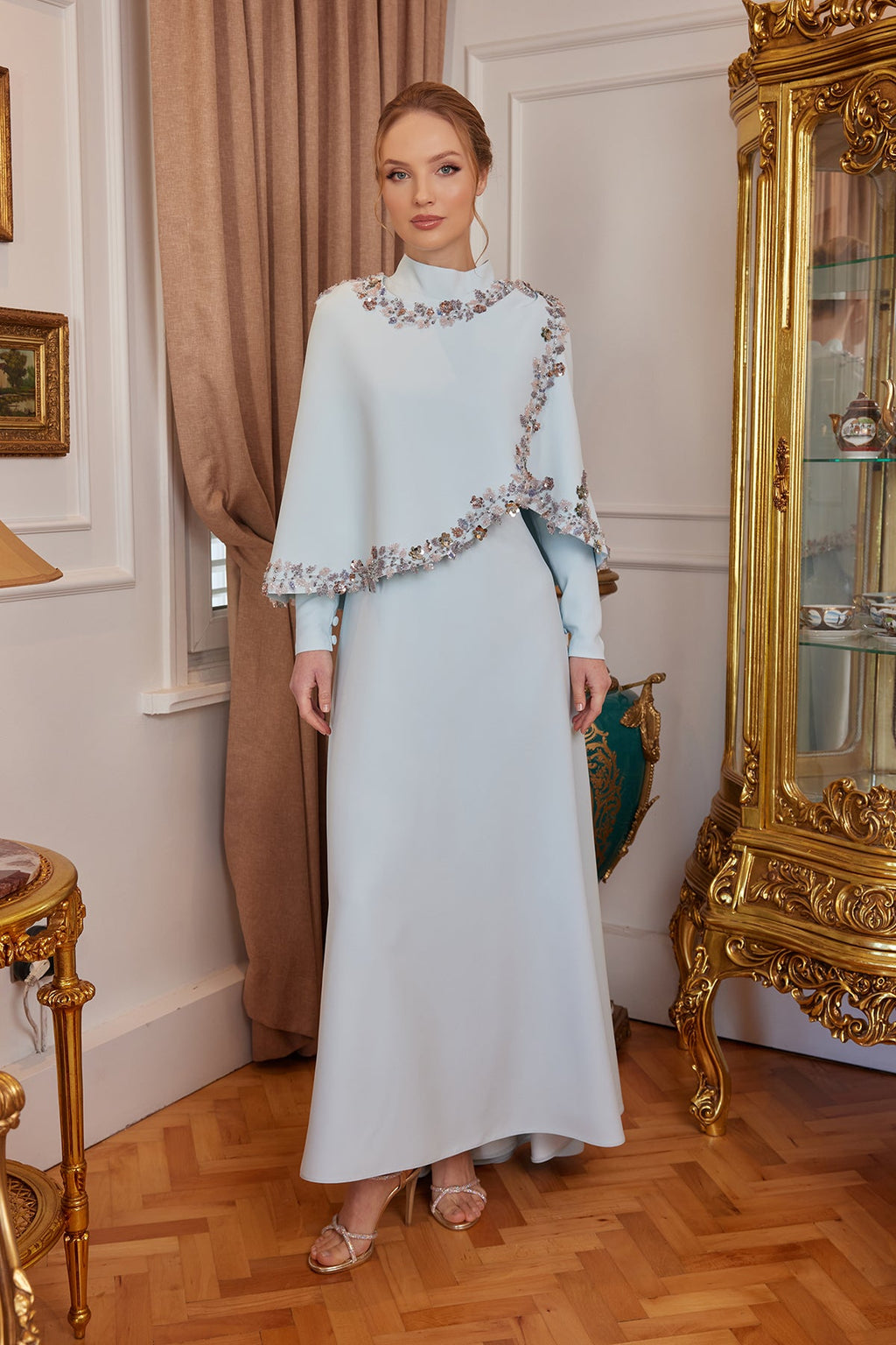 Şeyda Abiye Gökmavi