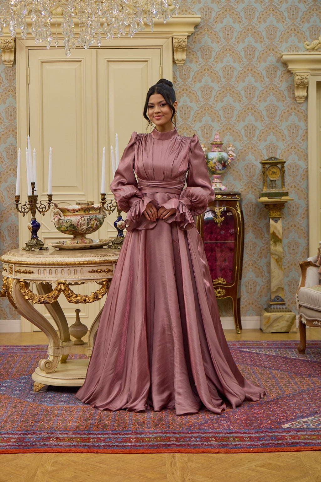 Gülru Abiye Gül Kurusu