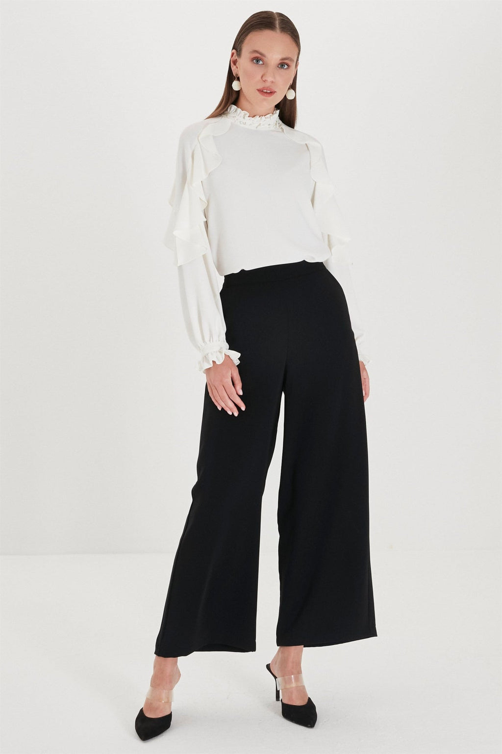 Zühre Bol Paça Kumaş Siyah Pantolon P-0013