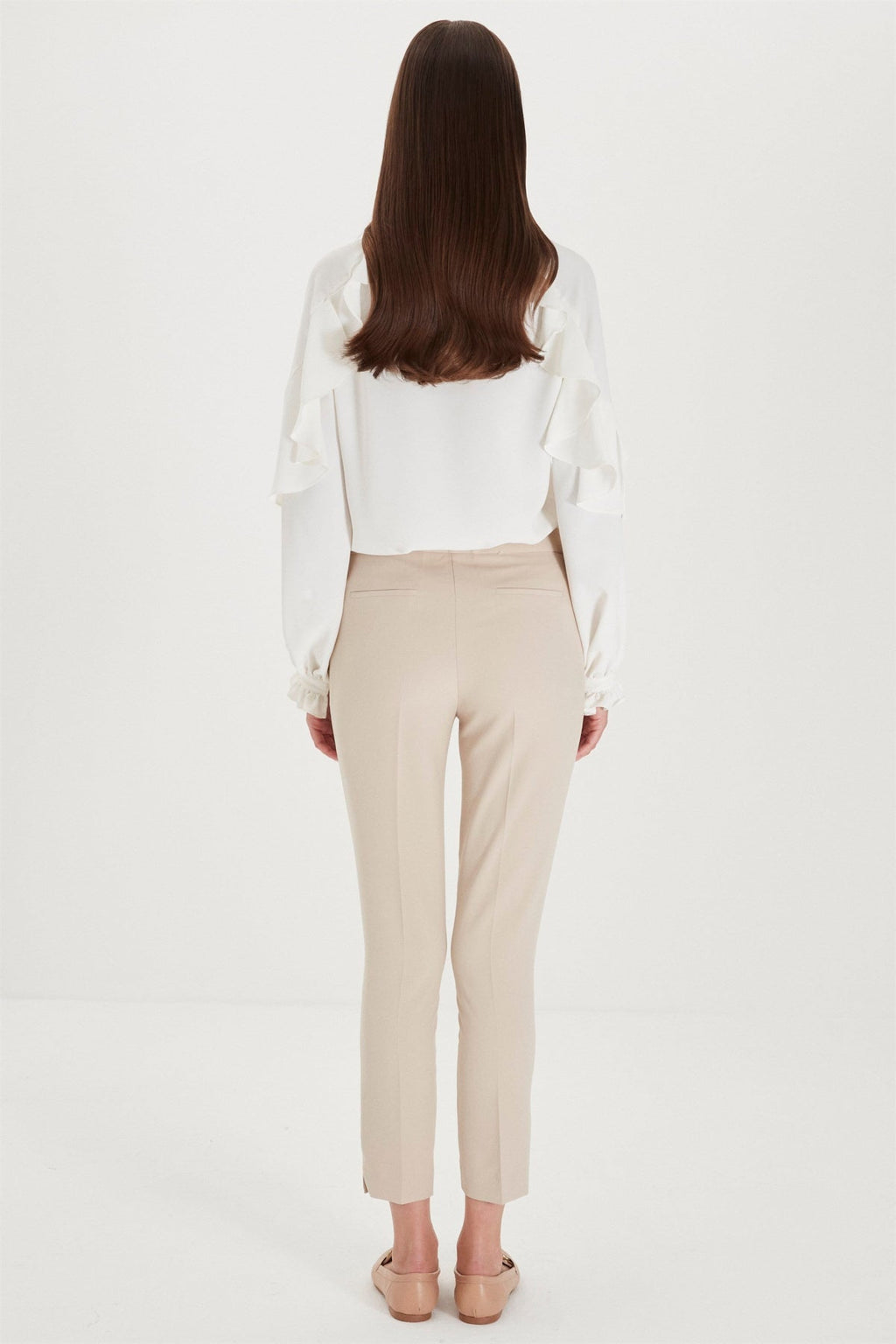 Zühre Dar Paça Kumaş Bej Pantolon P-0024