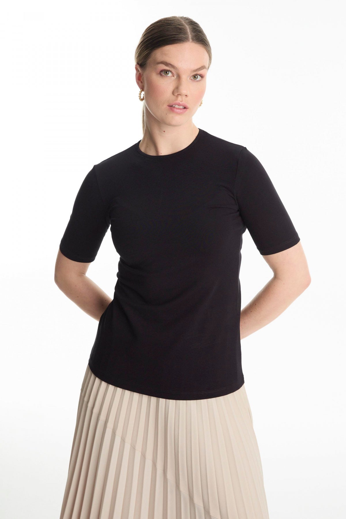 Bisiklet Yaka Basic T-shirt Siyah Tunik 0011