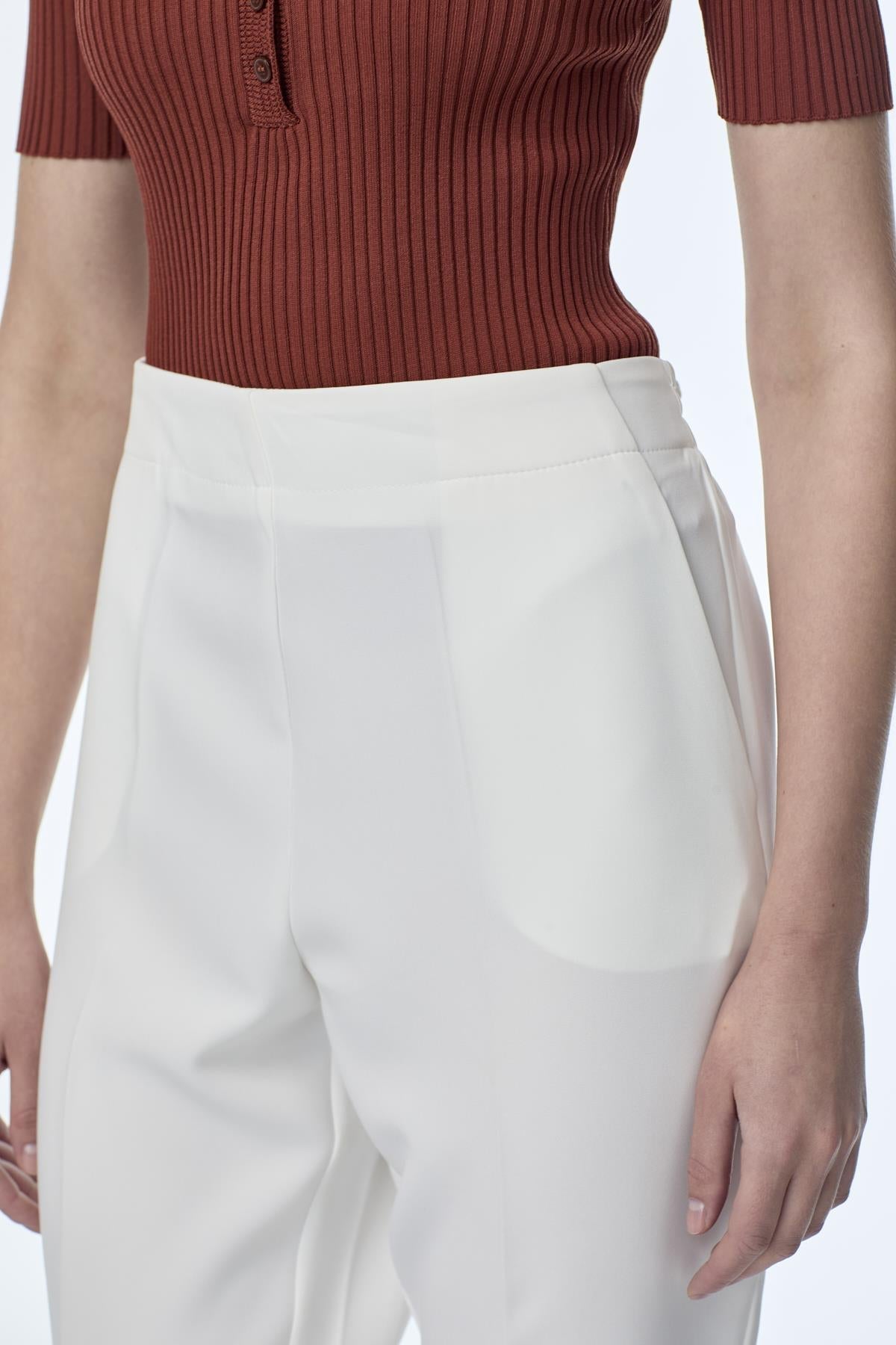 Beli Lastikli Sigaret Ekru Pantolon 0199