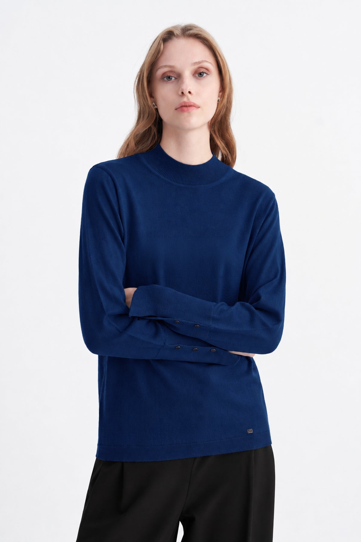 Yarım Balıkçı Yaka Düğme Manşetli Saks Bluz 0153