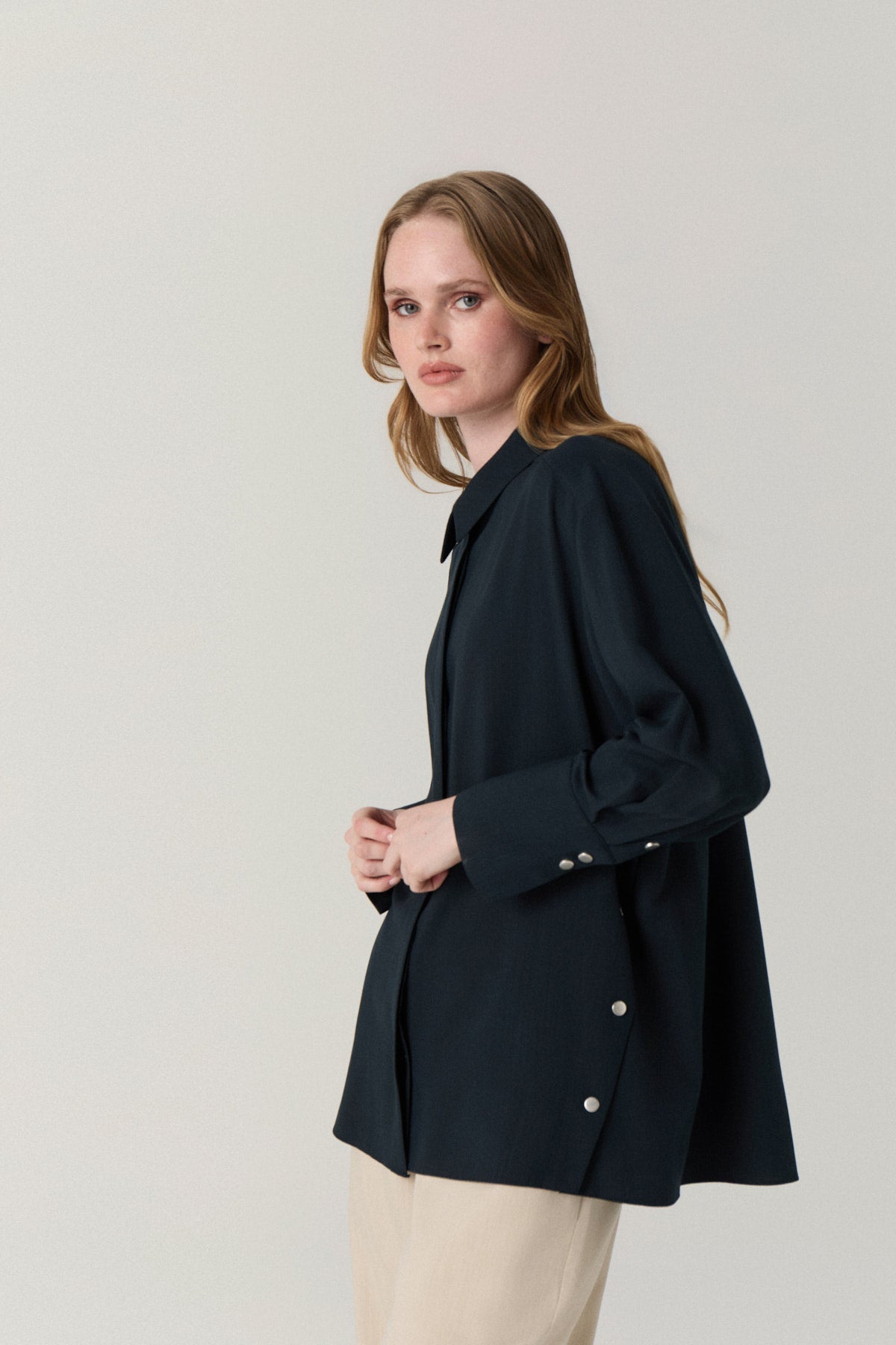 Klasik Yaka Düğmeli Uzun Tunik Lacivert Gömlek 0131