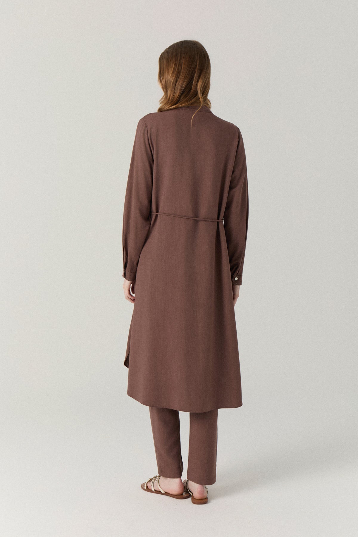 Hakim Yaka Minimal Detaylı Kahve Tunik 1664