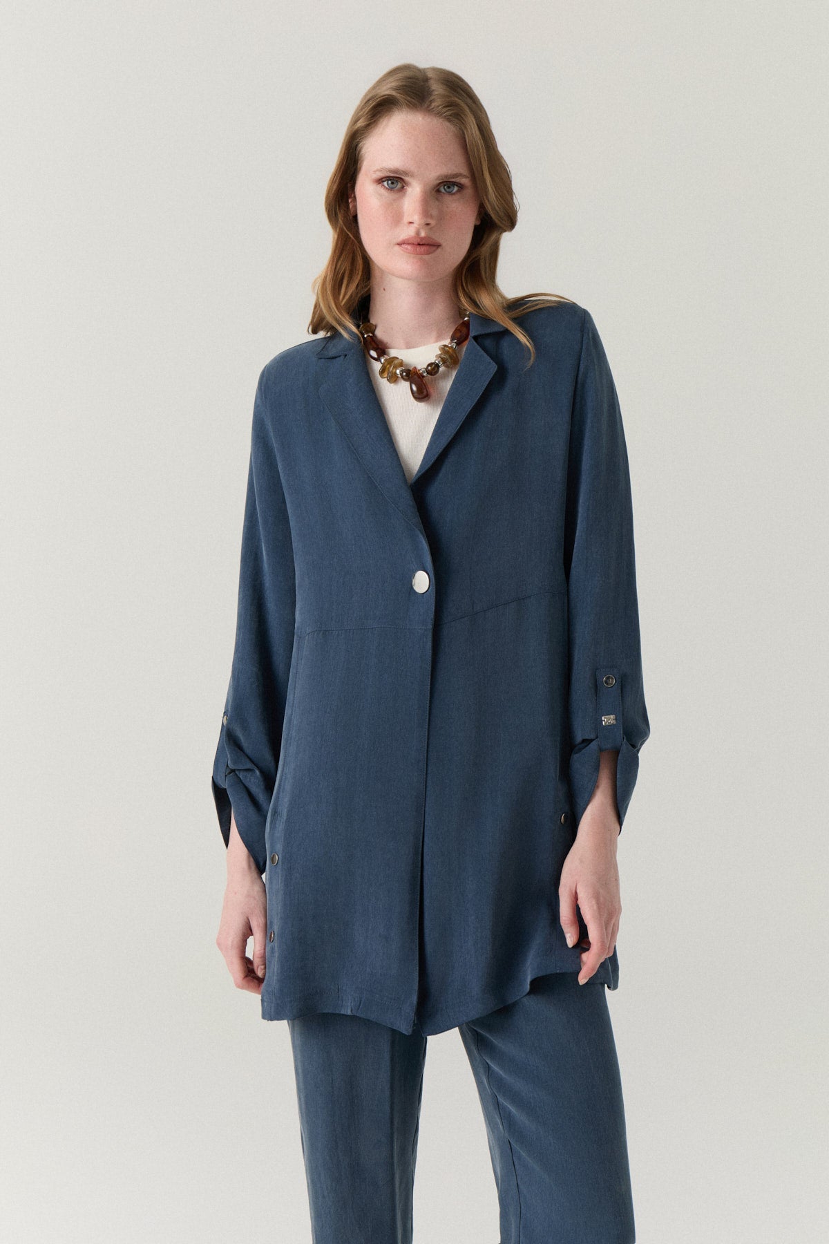 Kruvaze Yaka Akışkan Dokulu Minimal Indigo Takım 1909