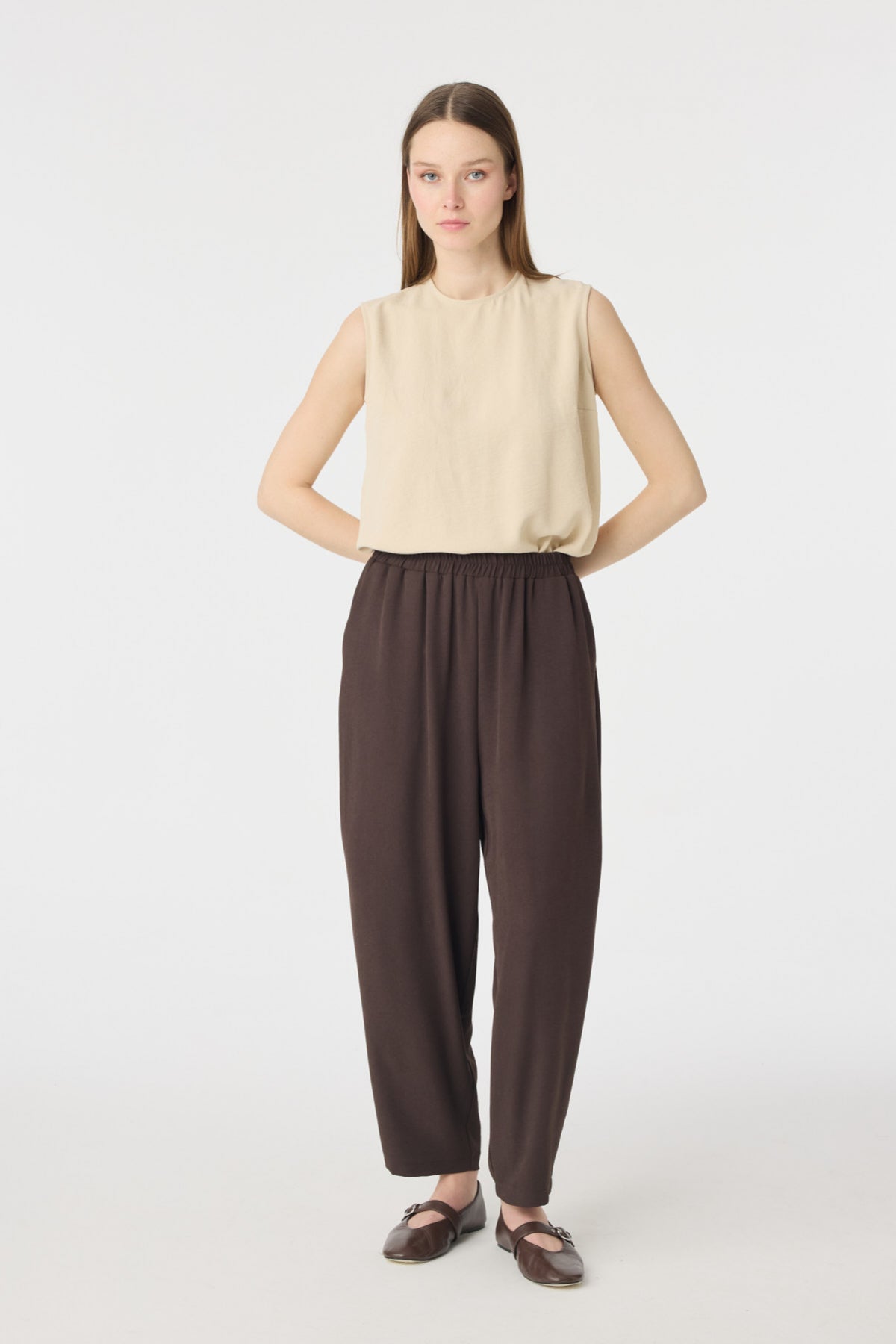 TK-1943 SOLENİ TAKIM 38-44 Kahve Takım 1943